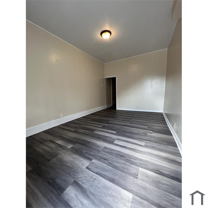 143 W Cumberland St